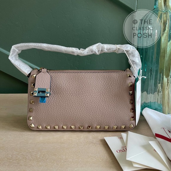 Valentino Garavani Handbags - NEW Valentino Garavani Small Rockstud Grainy Calf Crossbody Bag Poudre